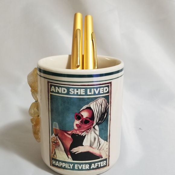 "And She Lived Happily Ever After" on Vintage Cream Gibson Coffee Mug Set 8 oz - Picture 8 of 14